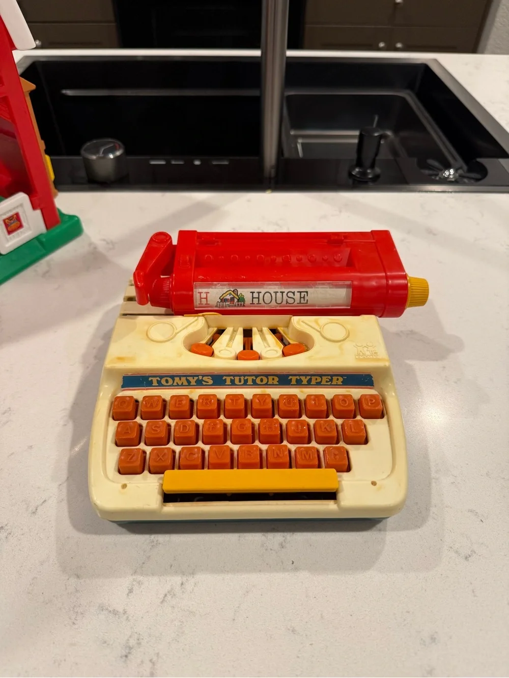 Vintage Tony ’s Tutor Typer Kids Toy Typewriter